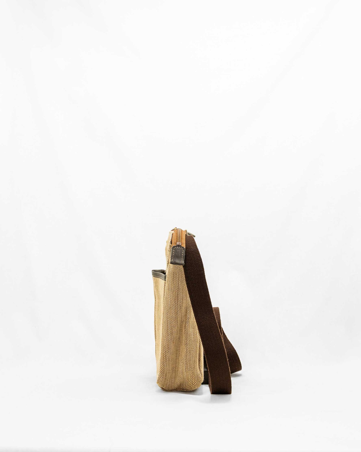 KAKISHIBUポシェット